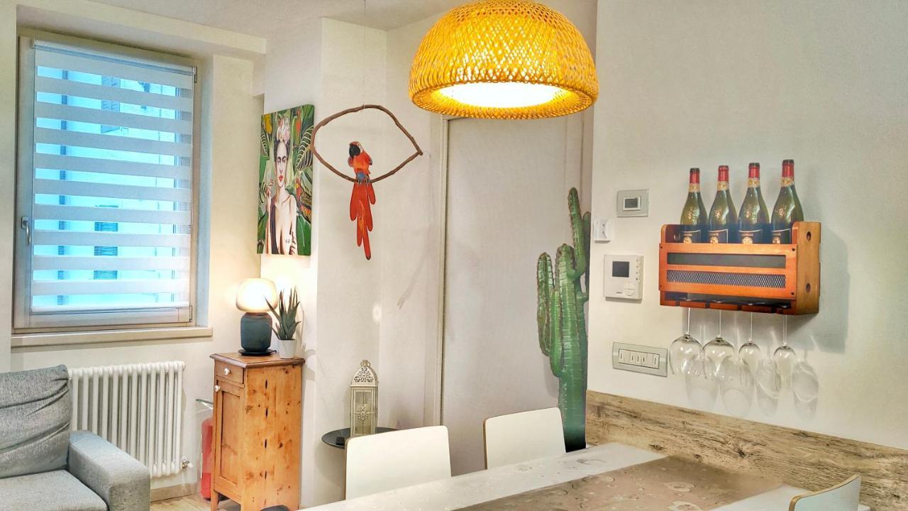 Antica Casa Alboletta - Appartamento Frida Kahlo Riva del Garda Eksteriør bilde