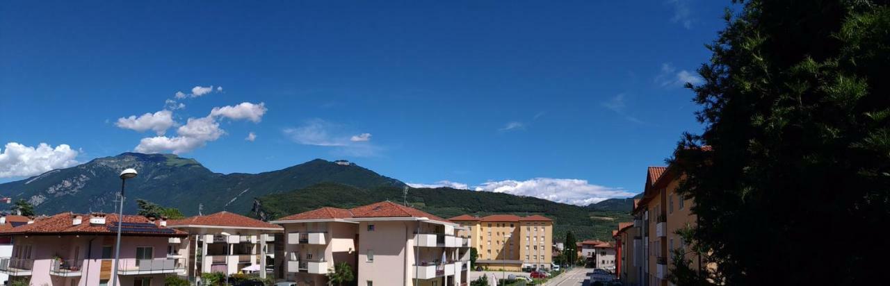 Antica Casa Alboletta - Appartamento Frida Kahlo Riva del Garda Eksteriør bilde
